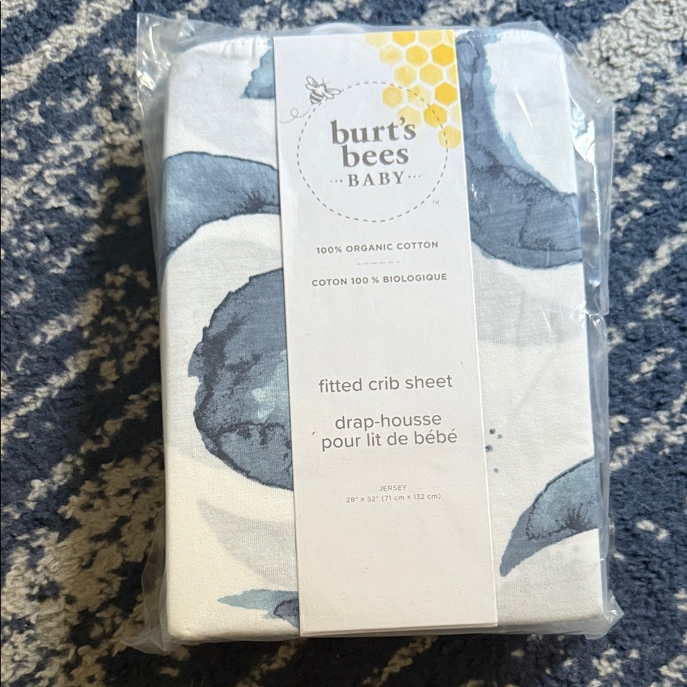 Burt's Bees Baby Organic Crib Sheet - Blue and White